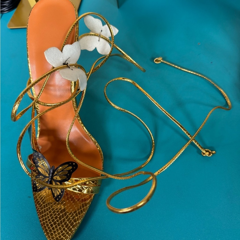 Elegant Gold Butterfly Women's Heels - Picture 5 of 9